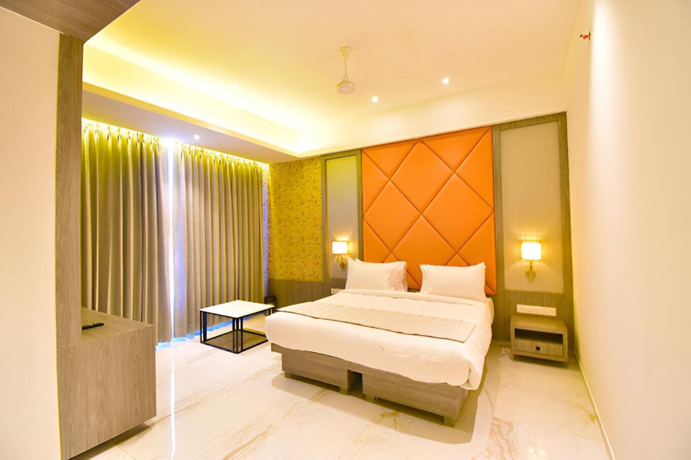 Glitz Hotels La Dahlia - Premium 탄 외부 사진