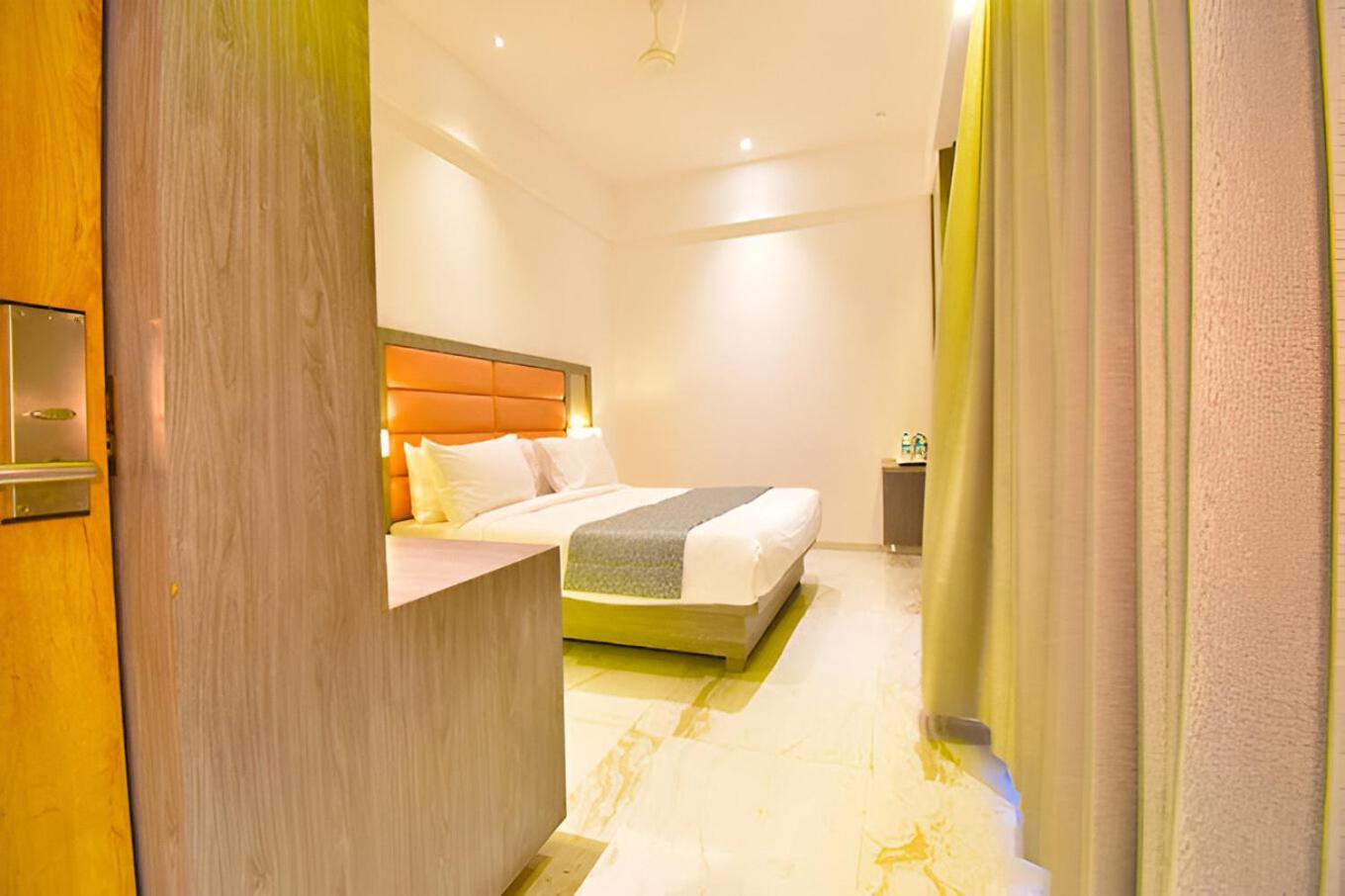 Glitz Hotels La Dahlia - Premium 탄 외부 사진